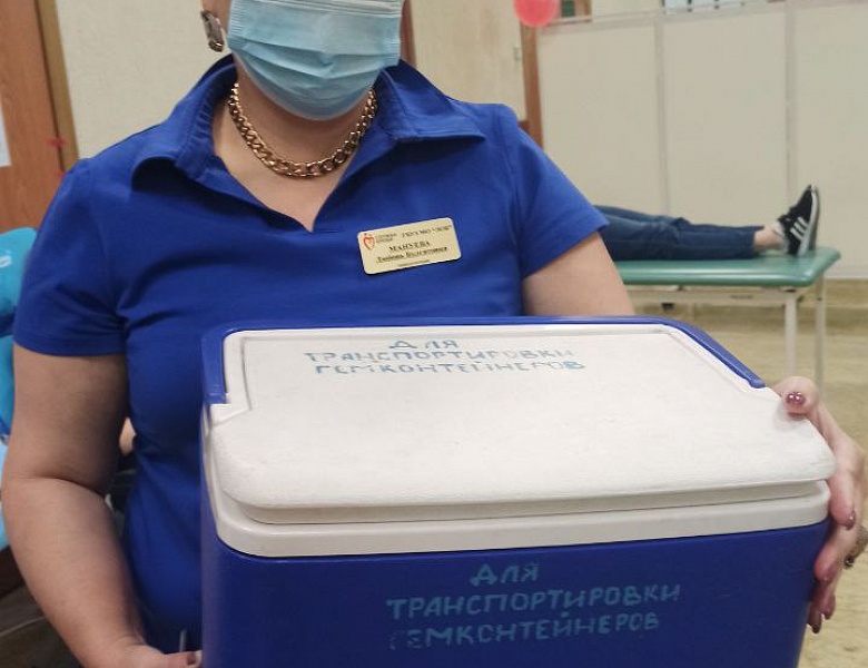 40 студентов Российской таможенной академии стали донорами