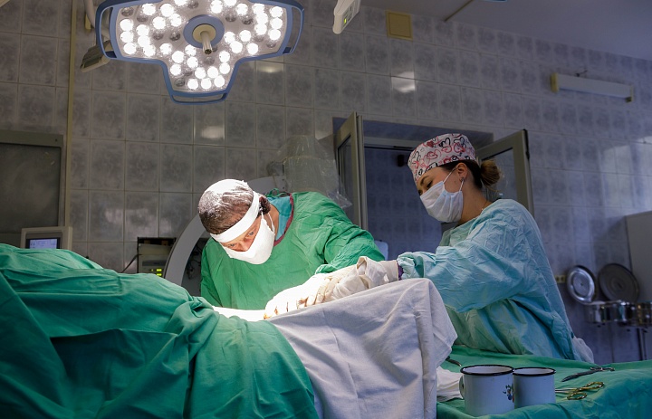 С начала года люберецкие хирурги-травматологи провели около 200 операций по протезированию тазобедренного сустава.